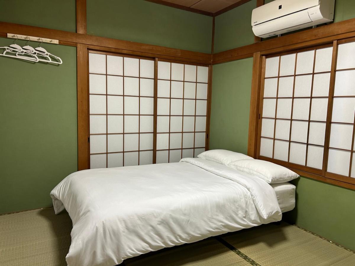 Kix House Waraku III 和楽三号館 Hotel Изуми-Сано Екстериор снимка